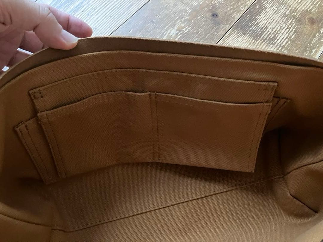 Uni&coユニ&コー メッセンジャーバッグ 茶色 キャメル 超美品