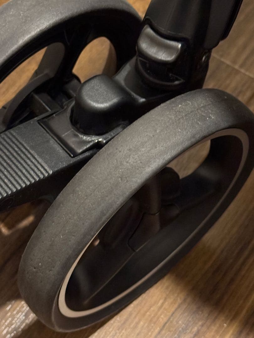 アップリカ ラクーナクッションフリーAD Aprica