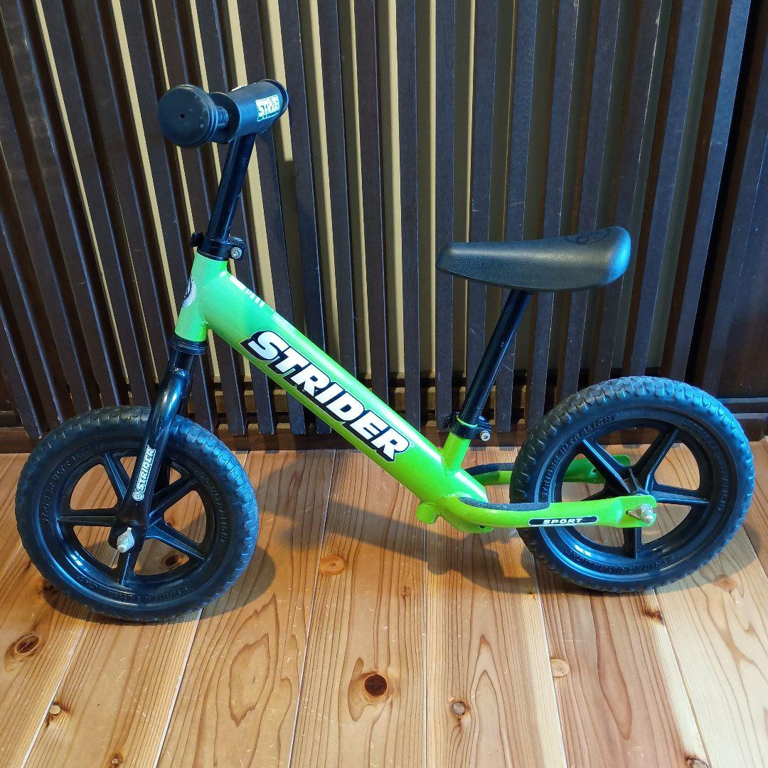 【美品】ストライダー スポーツモデル 12インチ スポーツモデル　グリーン