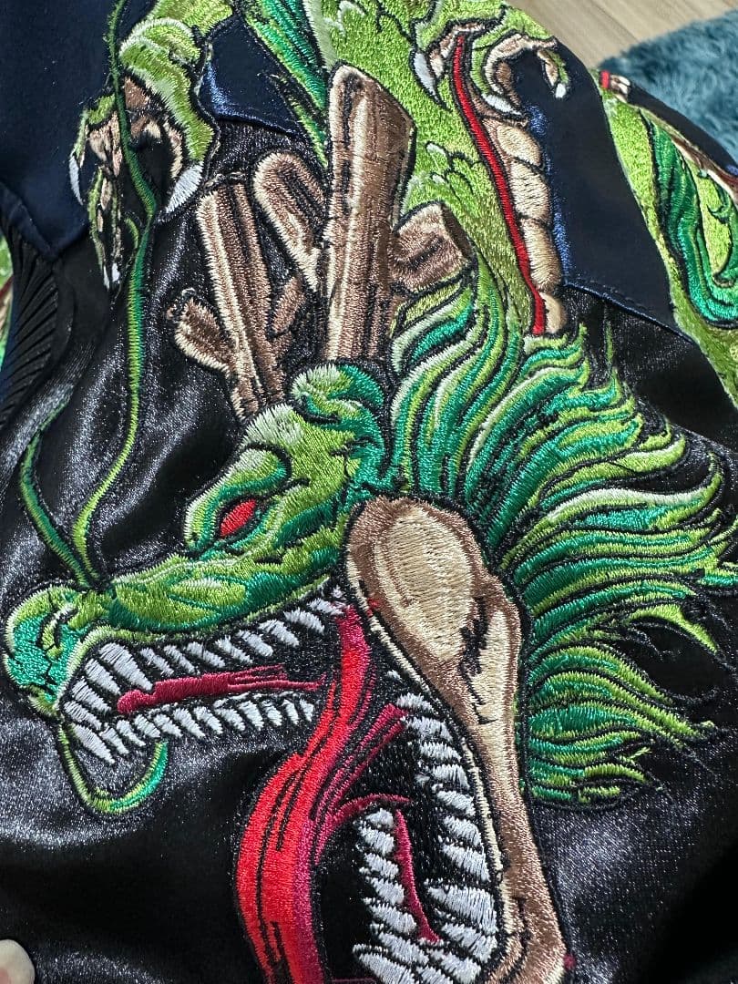 未使用 [世界28着限定] ドラゴンボール BROLY GOGETA スカジャン