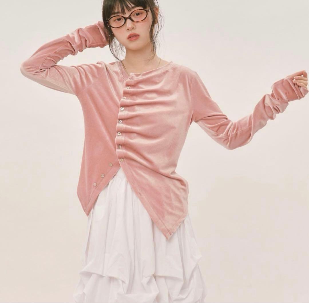 loin nuit ロワンニュイ アシンメトリータックトップス