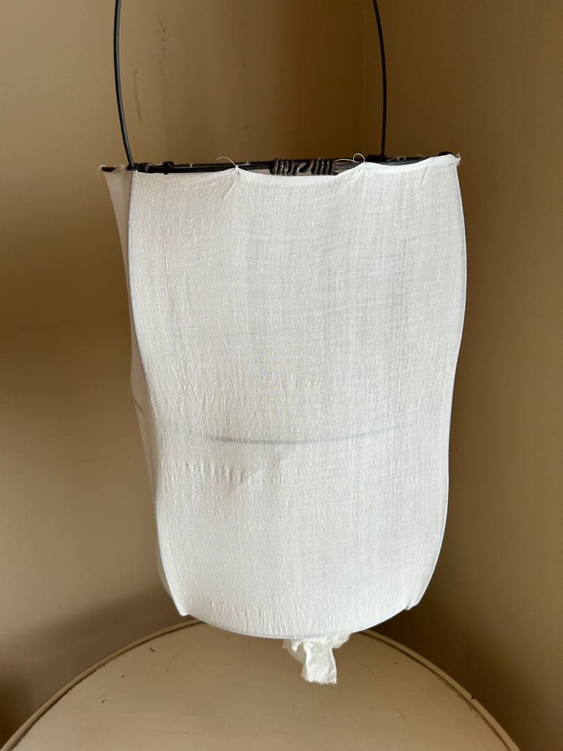 メゾンドバカンス 白色の大きい方