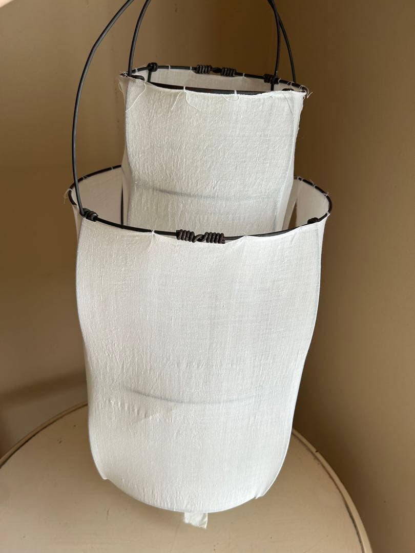 メゾンドバカンス 白色の大きい方