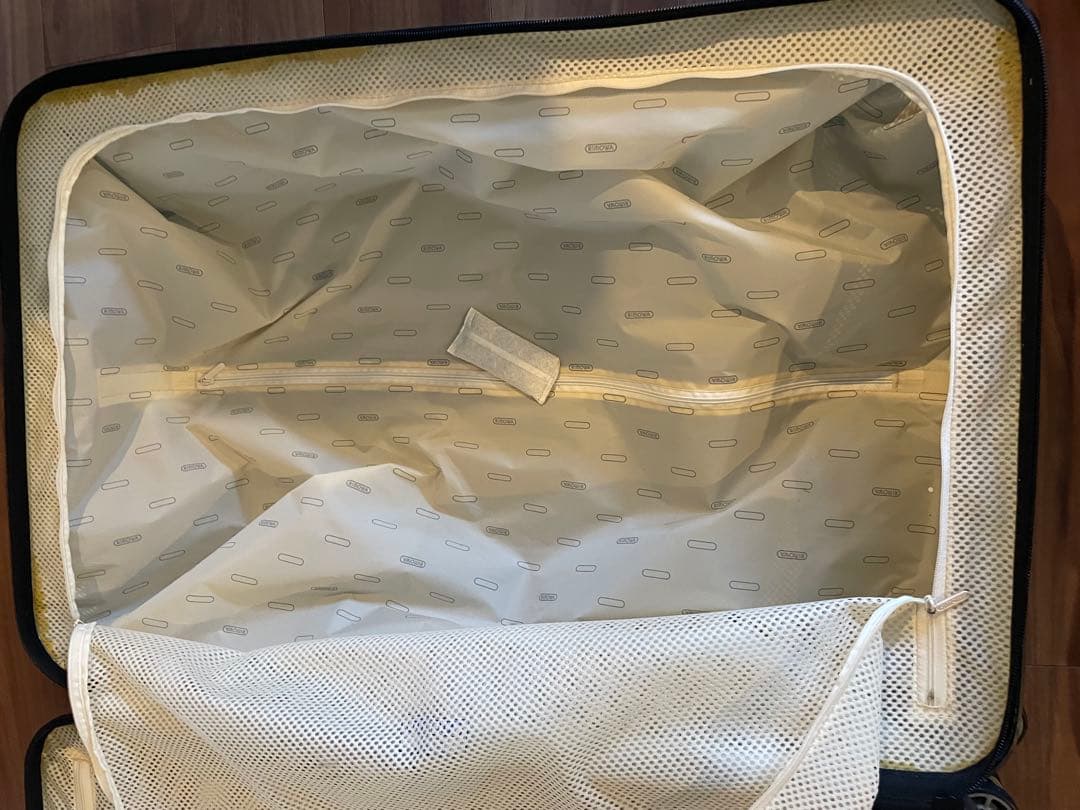 リモワ、サルサエアー、4輪、正規品証明