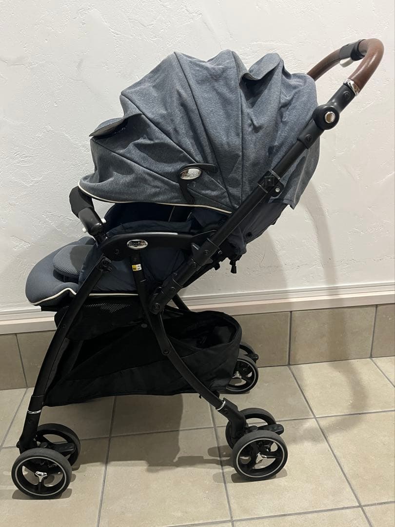 ⭐️週末限定⭐️ ラクーナビッテ　ラクーナ　アップリカ　ベビーカー　レザー　AB型