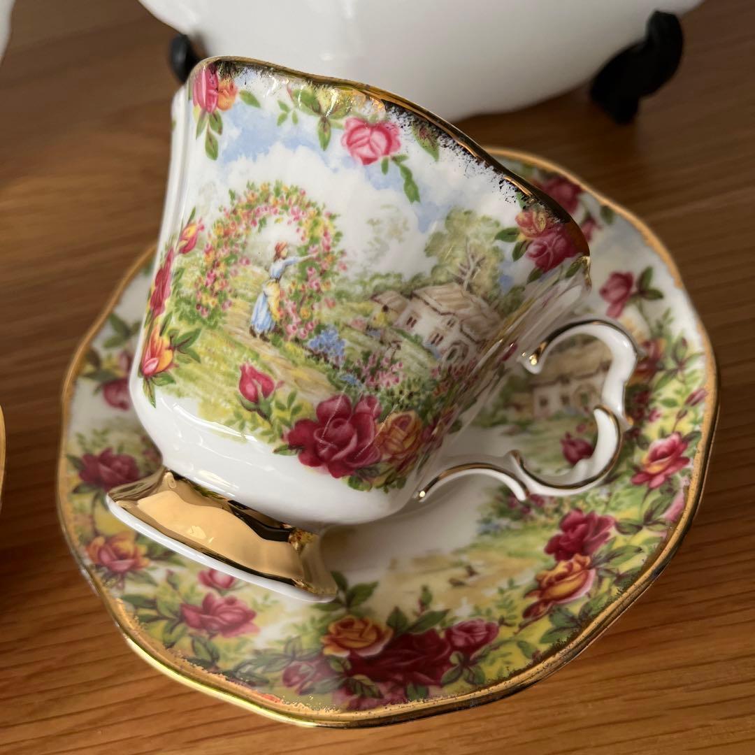 レア✩ロイヤルアルバート　セレブレーション　トリオ　2セット