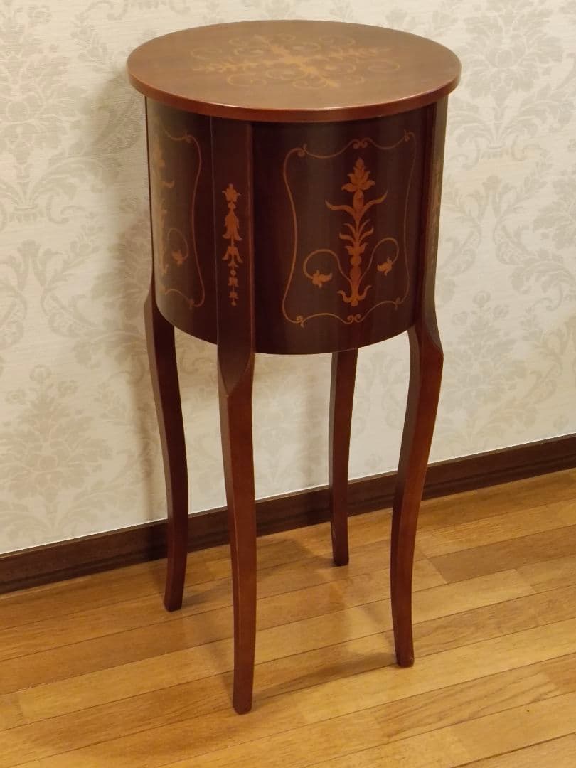 象嵌ベッドサイドテーブル②