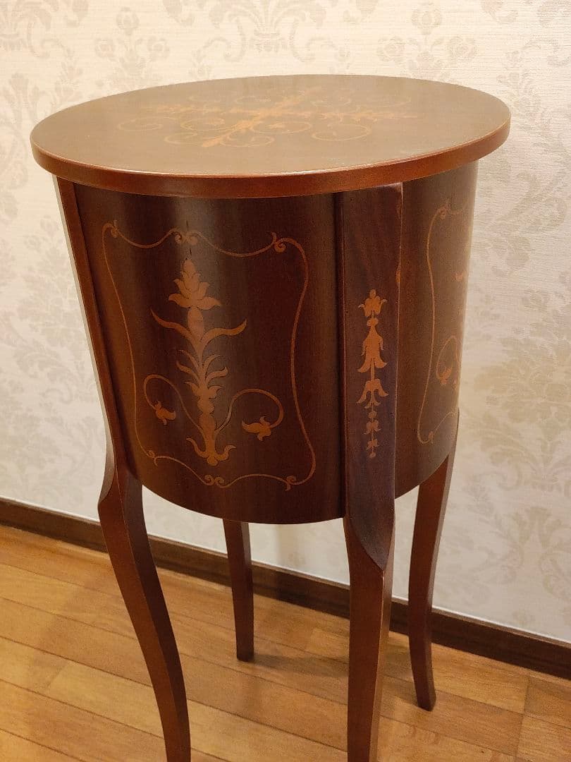 象嵌ベッドサイドテーブル②