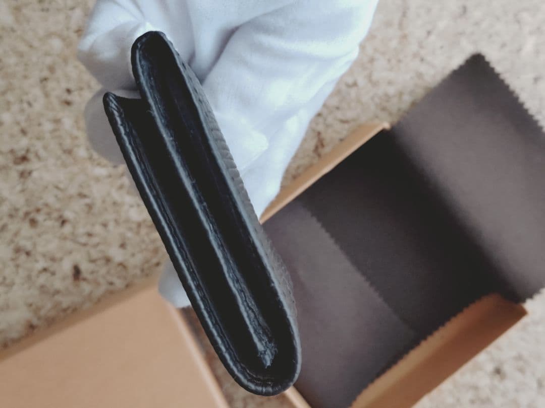 TOD'S トッズ ケース 箱 ショッパー付 ブラックx グレー