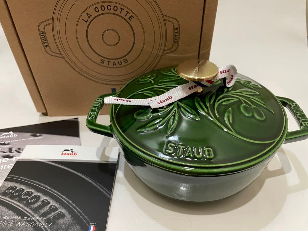 【新品】ストウブ　ワナベS (16cm)オリーブ