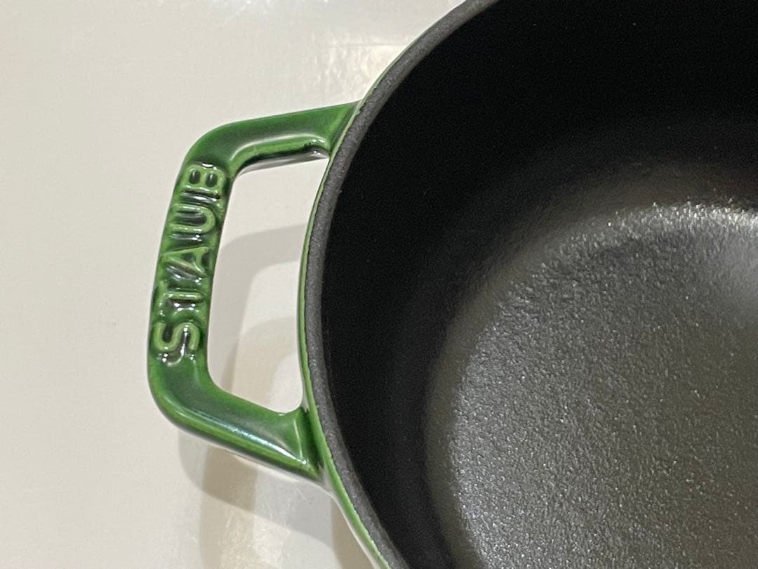 【新品】ストウブ　ワナベS (16cm)オリーブ