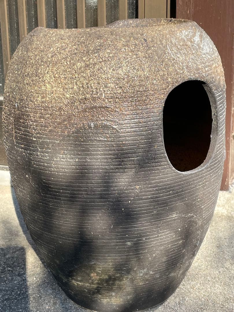 水琴窟　信楽焼