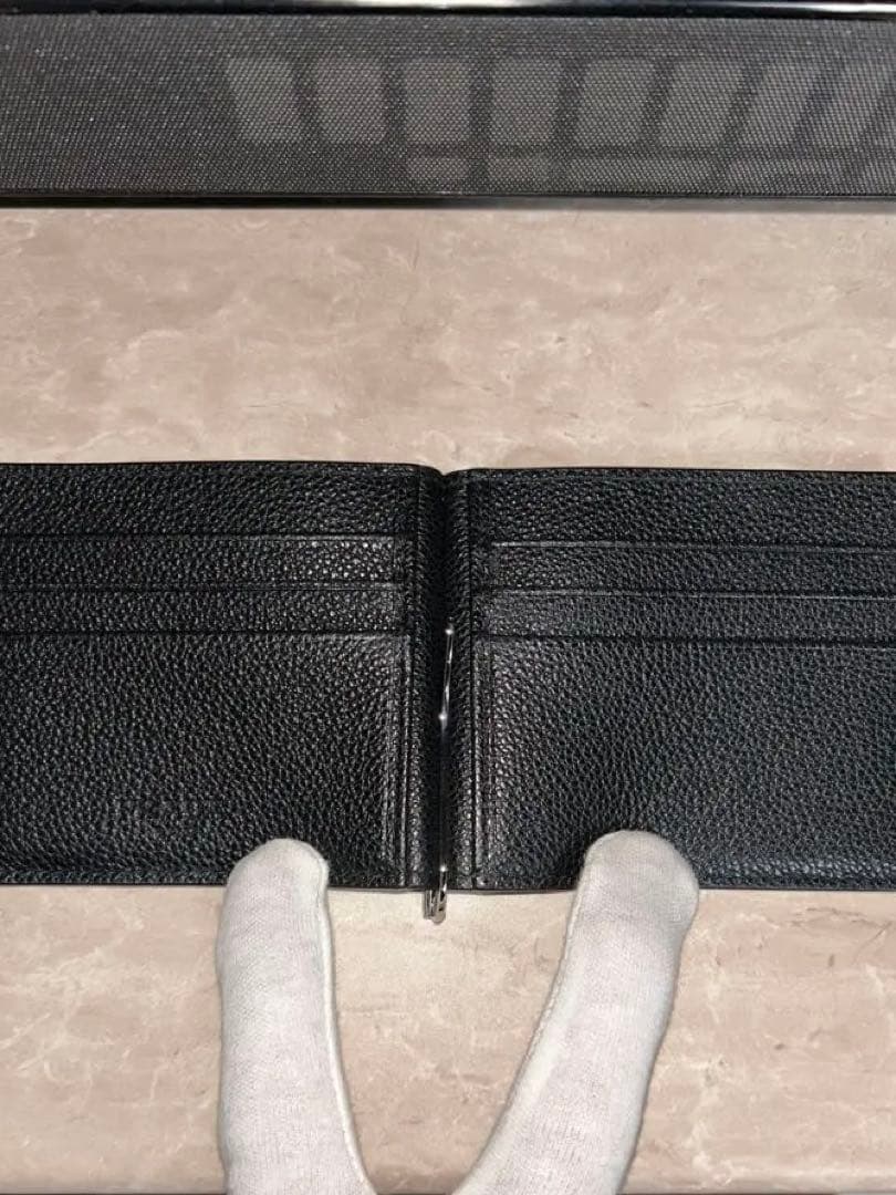 PRADA ブラック マネークリップ付きカードケース