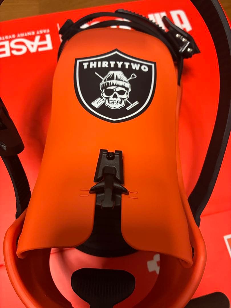 THIRTY TWO T32M FASE サーティーツーフェイズ スノーボード