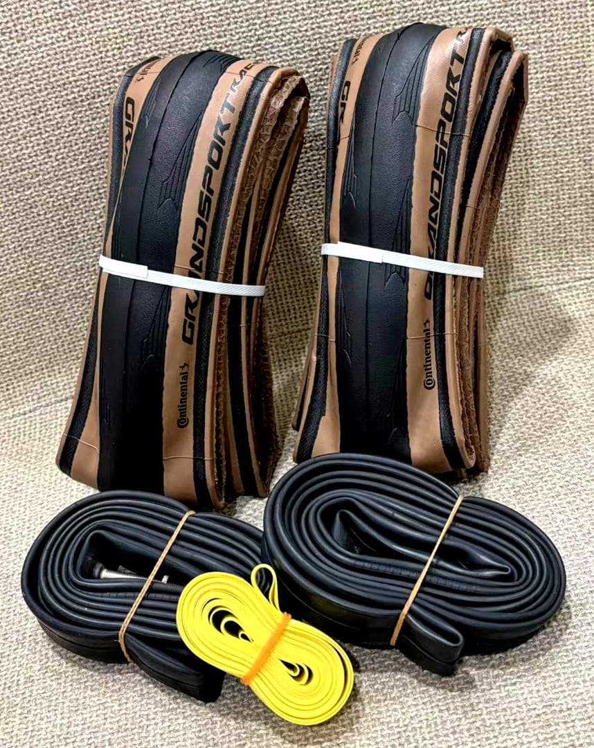 コンチネンタル Grand Sport Race　タイヤセット　２本