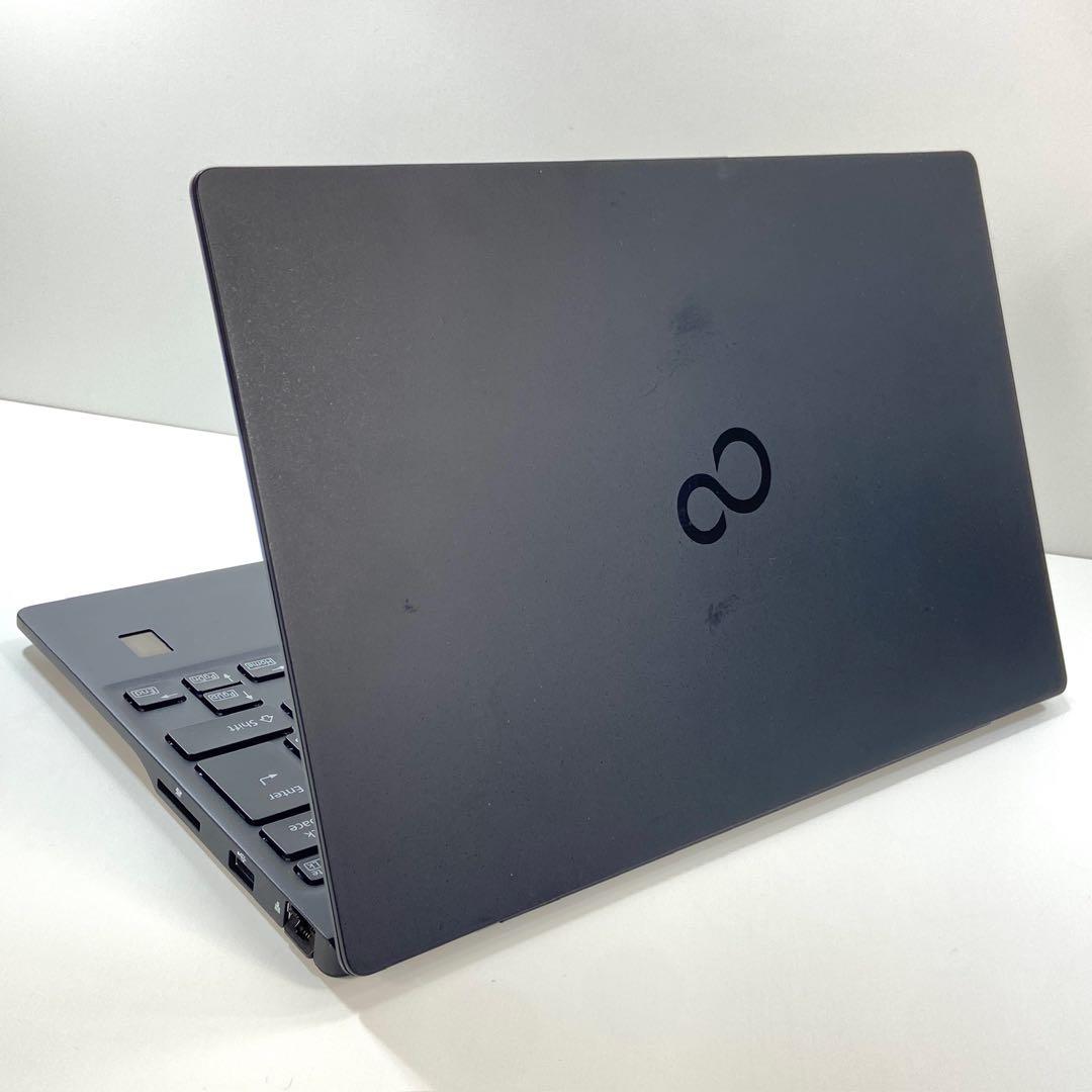 ★特大バッテリー★ 軽量モデル 2021年製 第11世代i5 富士通 F33