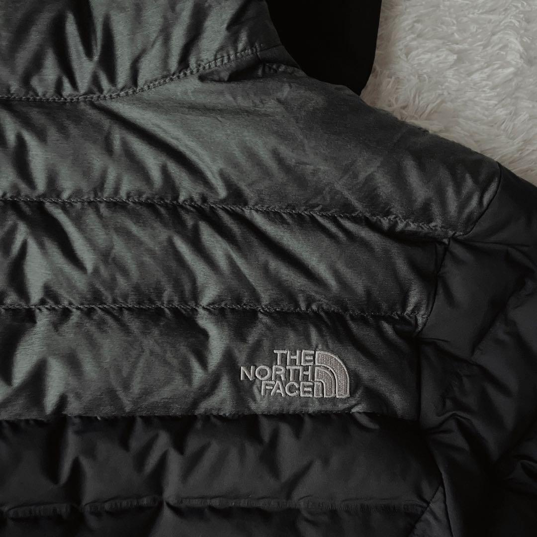 【美品】ノースフェイス ライトダウンコート フーディー ロゴ刺繍 グレー×黒