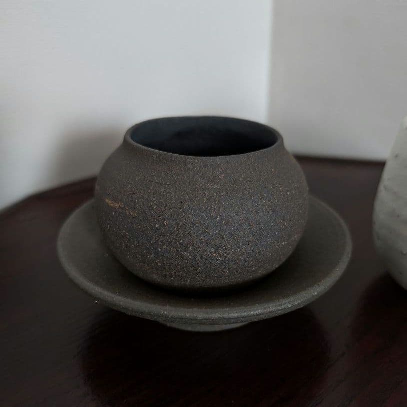 村上直子 パオ＆ユーポス うずらマグ shiromoegi