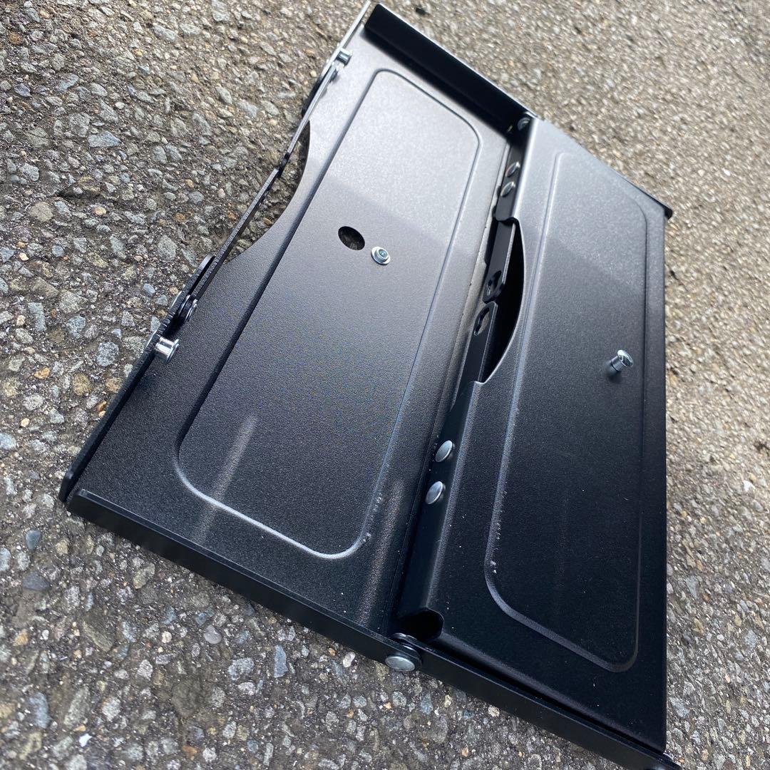 アルミユニットテーブル110