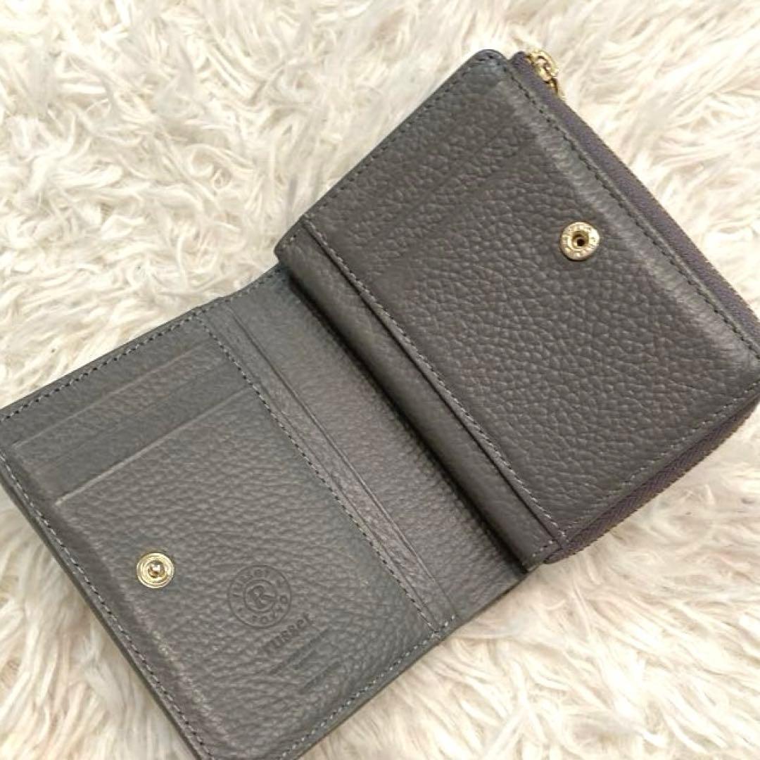 【美品】russet モノグラムプレートハーフウォレット　二つ折り財布　グレー