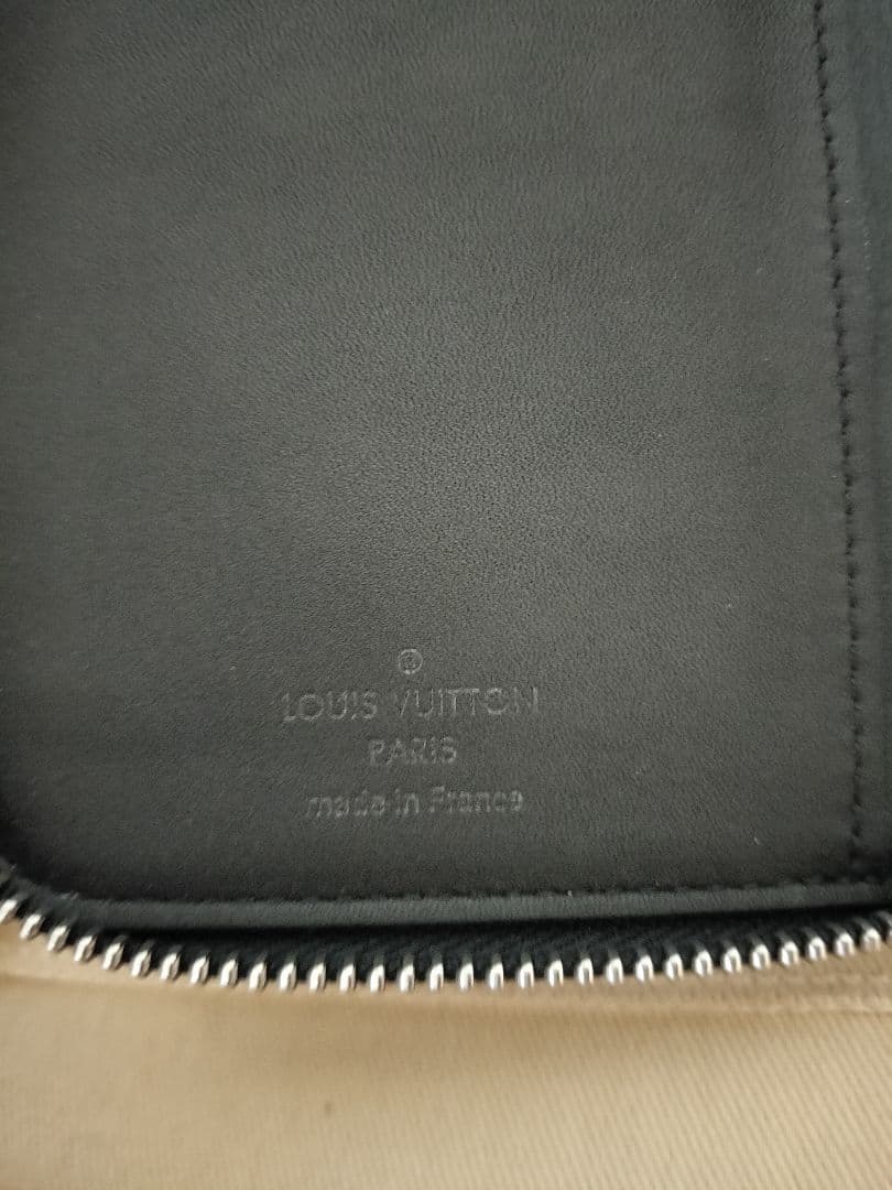 Louis Vuitton ダミエパターン 長財布 ブラック