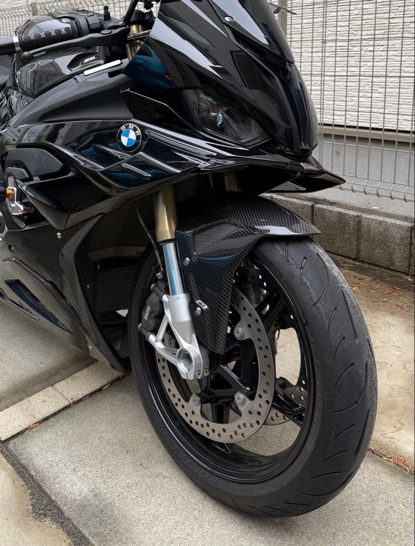スピードラ フロントカーボンフェンダー  s1000rr s1000r