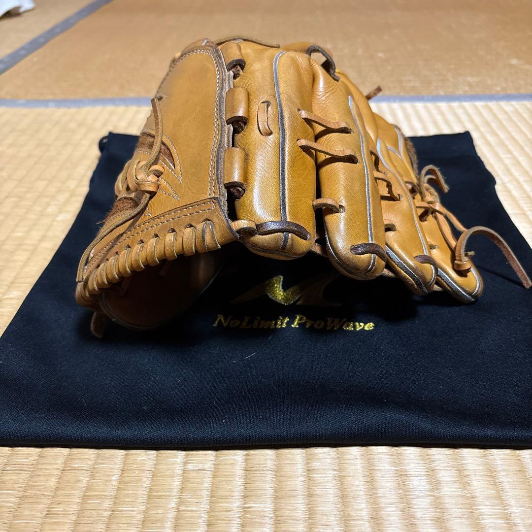 ノーリミット　硬式グローブ　投手用