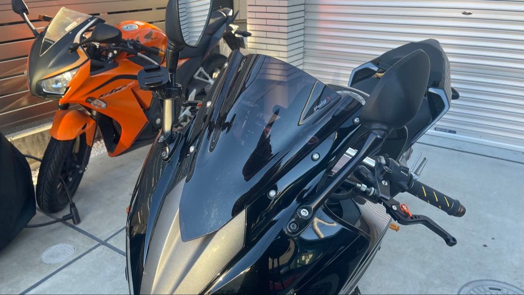 CBR400R 2BL-NC47 Puig プーチ レーシングスクリーン