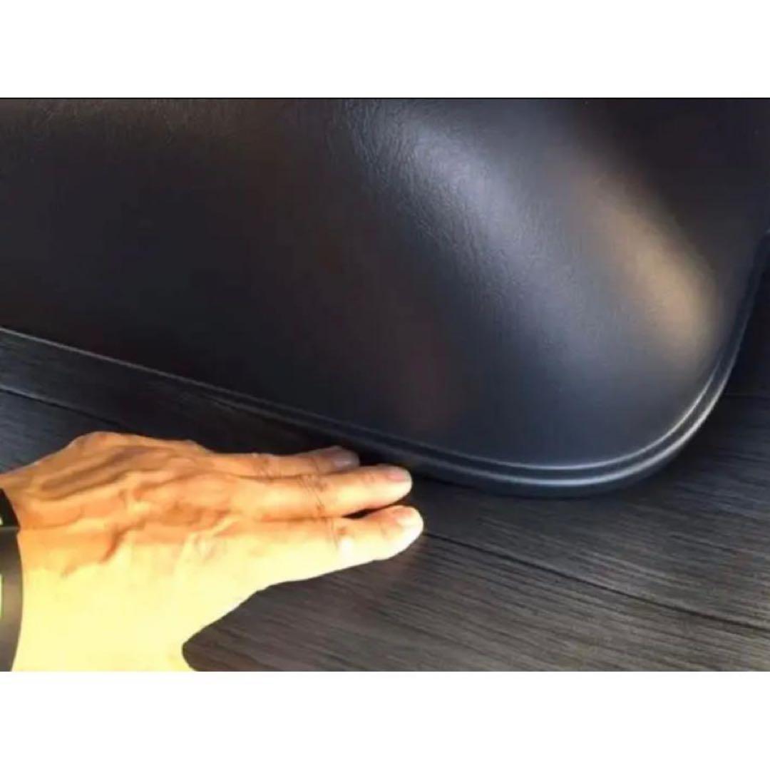 ★ハイエース　スーパーGLワイドボデー用フルフロアーマット／白黒チェッカー