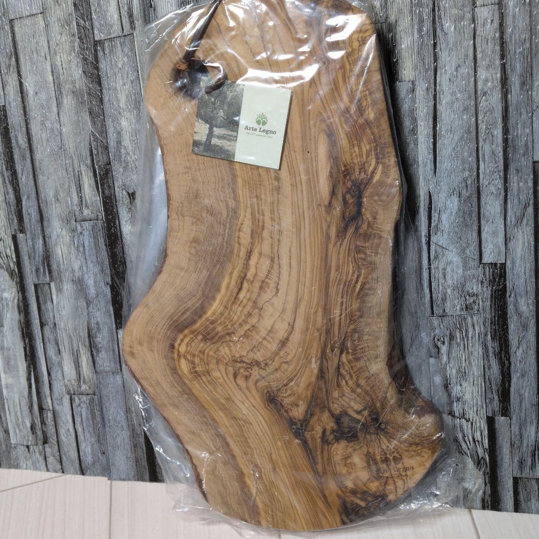 k*u様 【新品】Arte Legno オリーブウッド カッティングボード