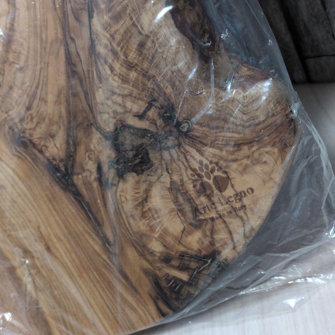 k*u様 【新品】Arte Legno オリーブウッド カッティングボード