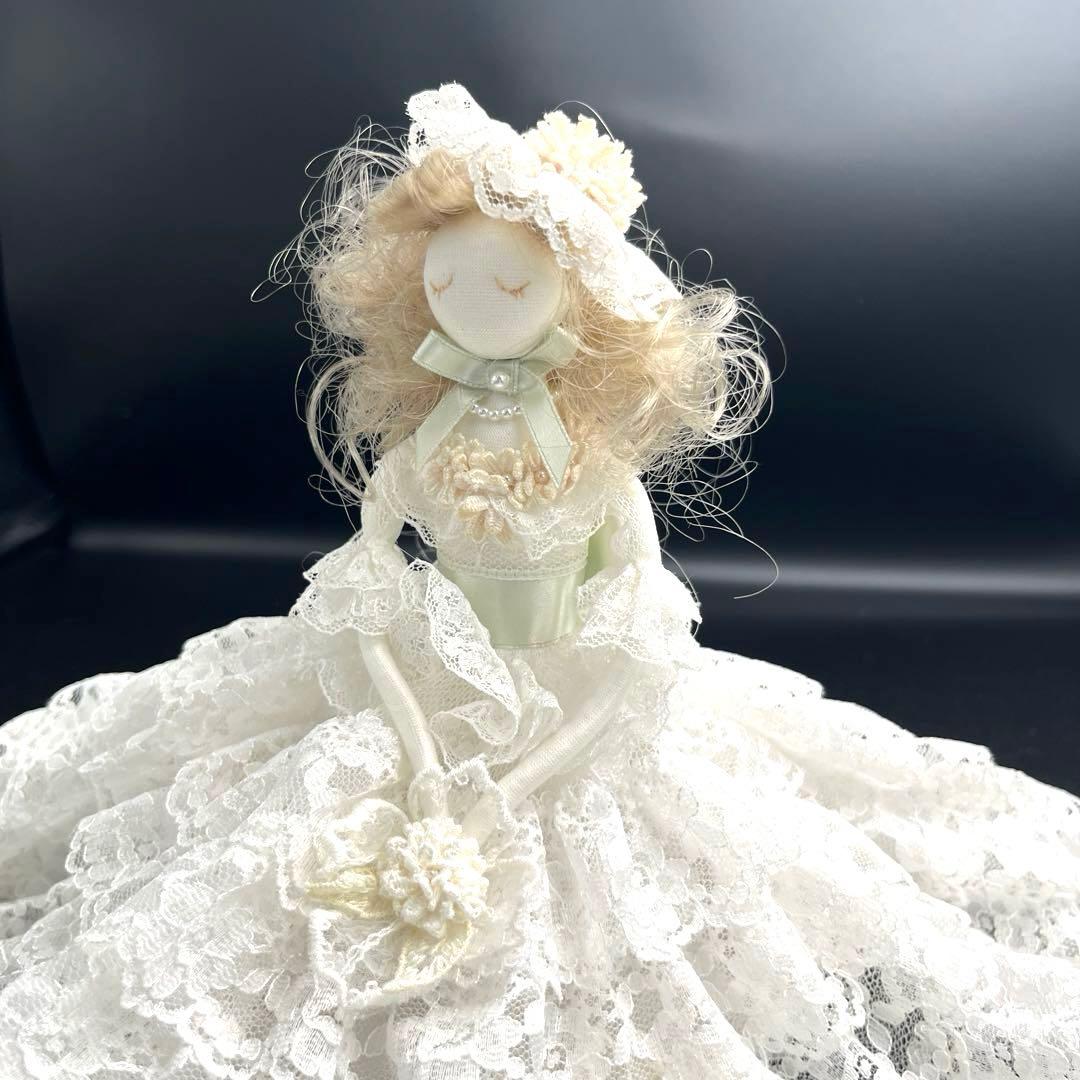 サエラ お人形 カゴ付き