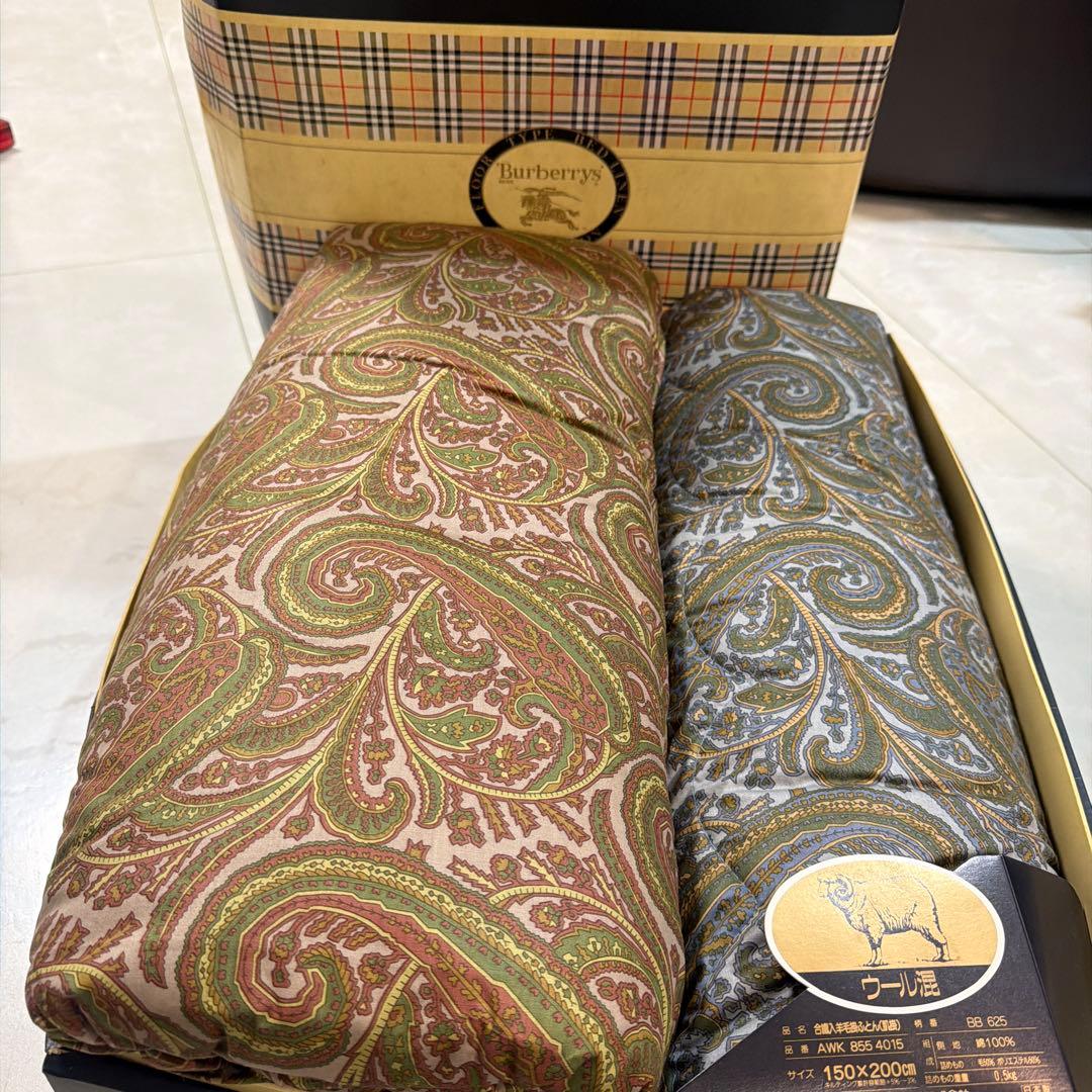 バーバリー　Burberrys 合織入羊毛掛ふとん　(肌掛) 2枚
