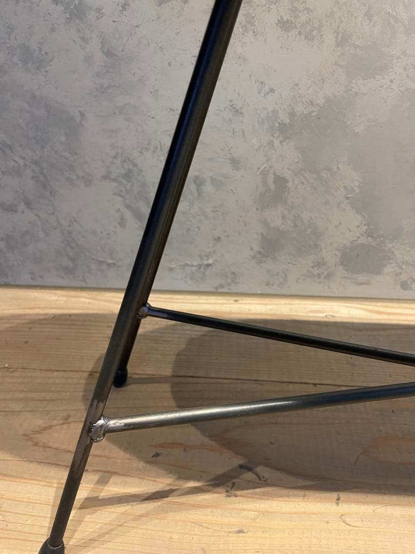 スケートボードデッキスツール・ディスプレイ台・植物台