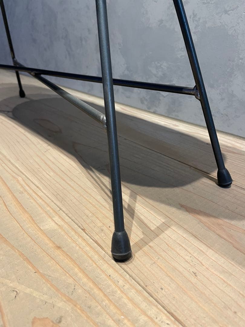 スケートボードデッキスツール・ディスプレイ台・植物台