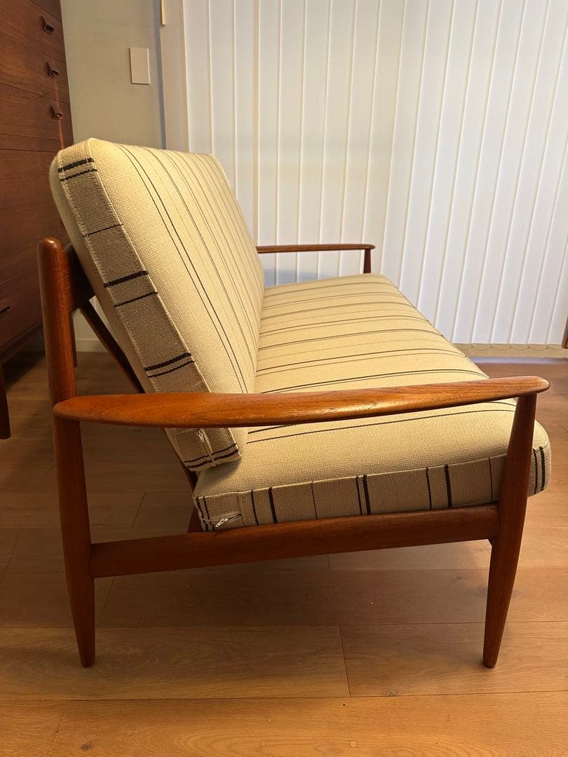 グレーテ　ヤルク　ソファ　北欧ビンテージ　デンマーク製　ウェグナー　フィンユール