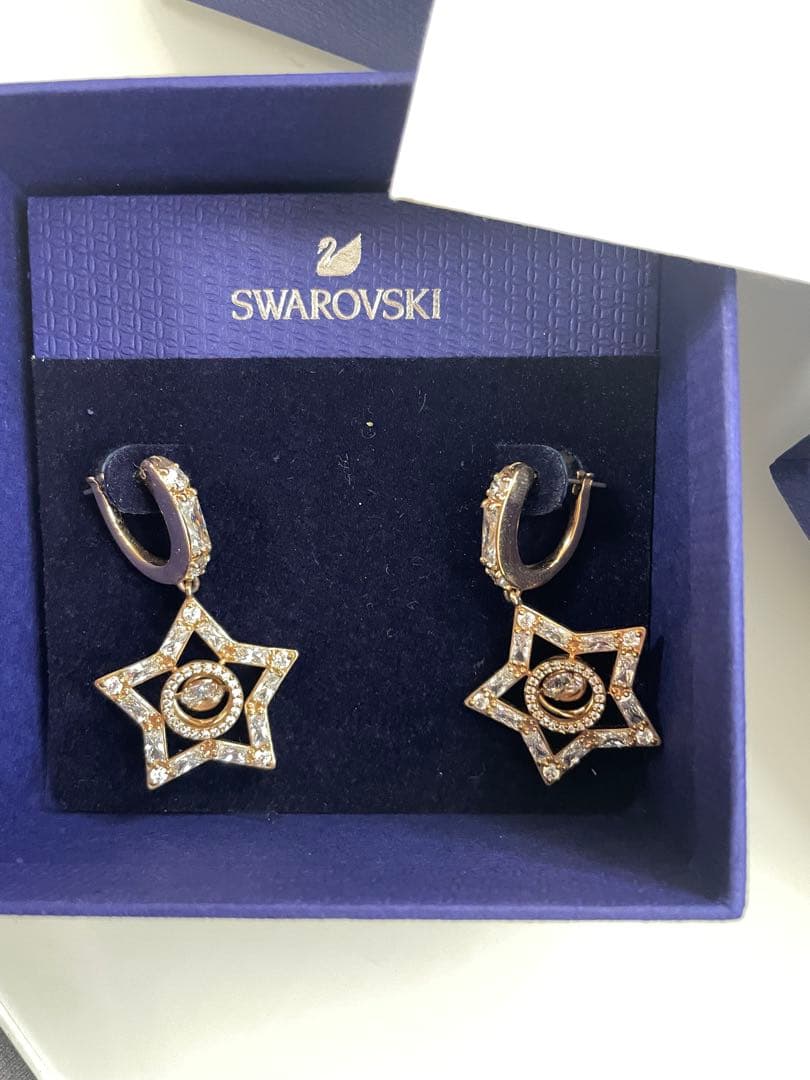 SWAROVSKI スワロフスキー Stella フープピアス