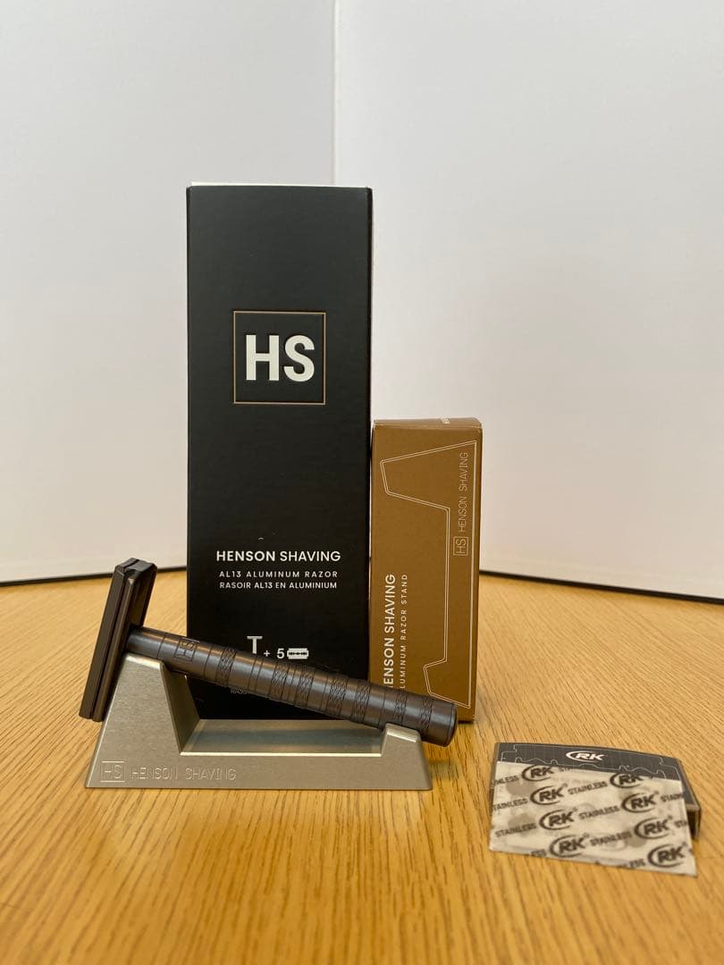 【極美品・純正スタンド付】HENSON SHAVING AL13 Mild