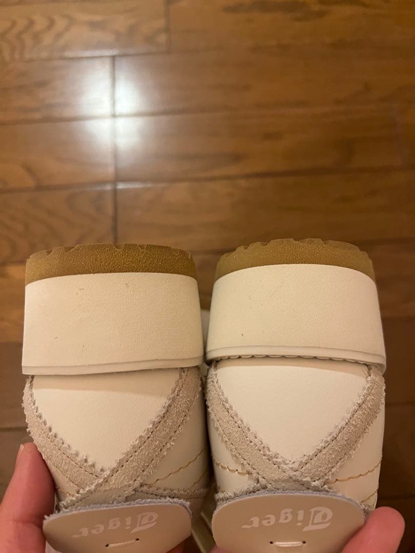 【emmi×Onitsuka Tiger】MEXICO 66 CHUNK