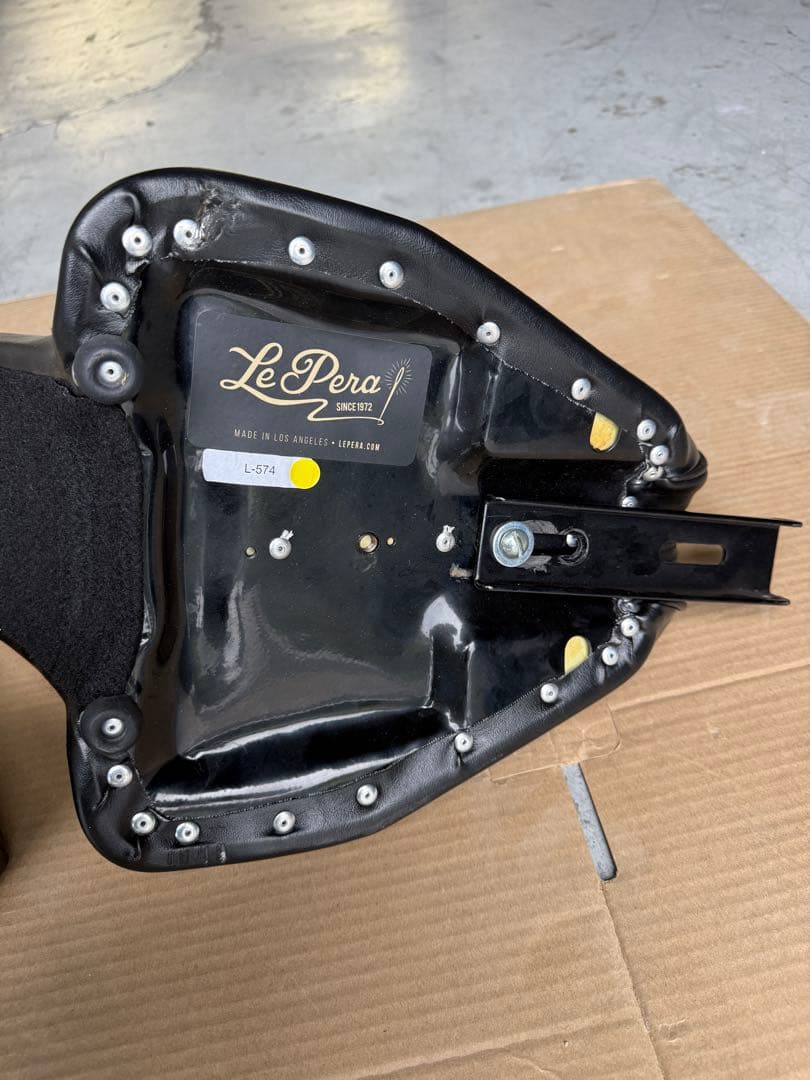 おすし　LePera ラペラ　シート シグネーチャーⅡ