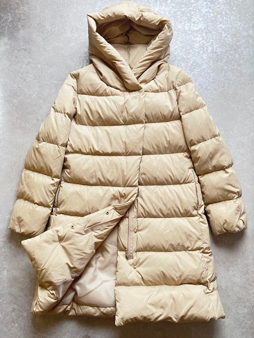 タグ付き PLST マットナイロンビッグフードロングダウン ベージュ 洗えるL