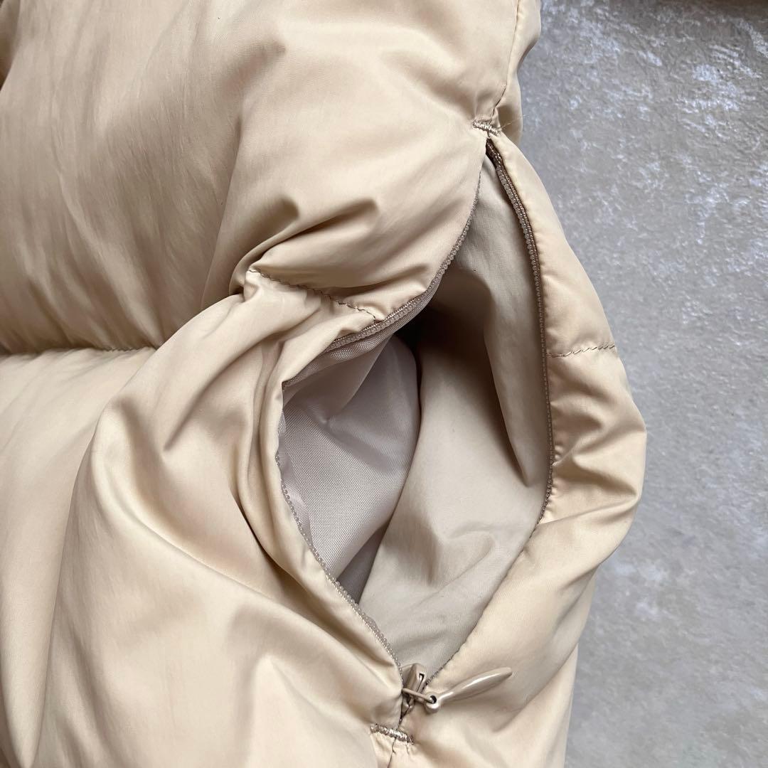 タグ付き PLST マットナイロンビッグフードロングダウン ベージュ 洗えるL