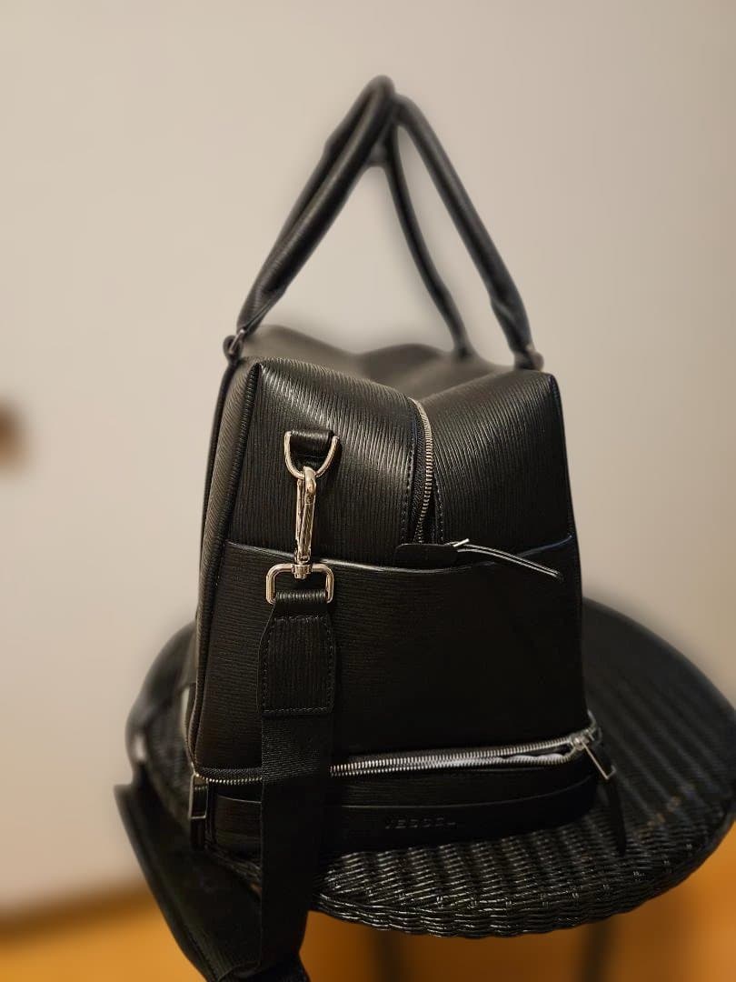 VESSELバック 中型 合成皮革