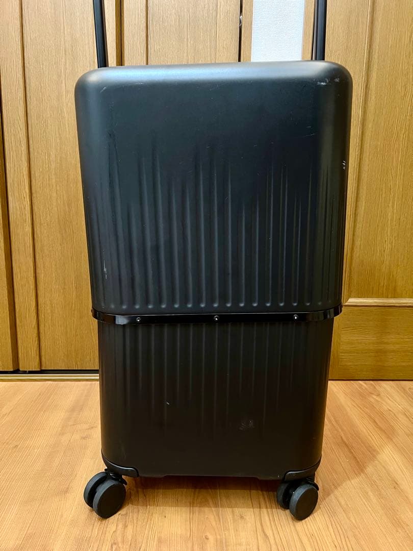 VELO 可変式スーツケース ブラック