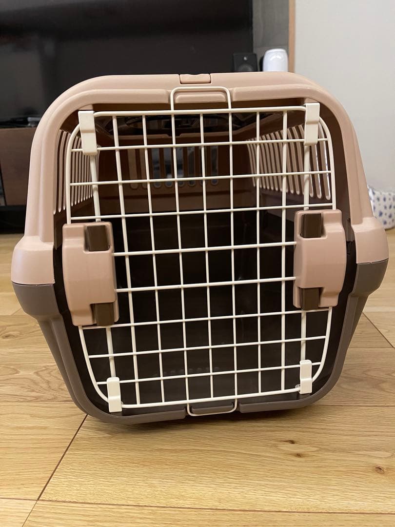 Richell 犬用キャリー ベージュサイズ:中型犬用 / Sサイズの犬4匹