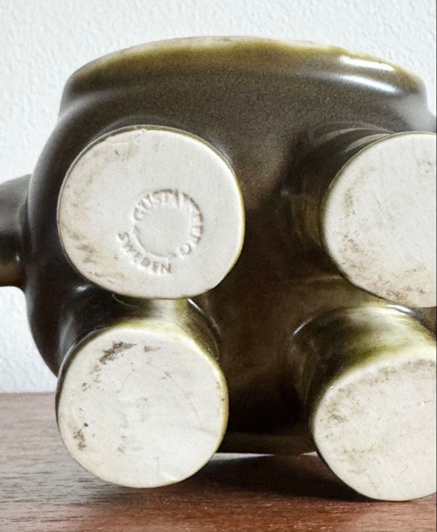 Lira Larson　サイ/Noshorning