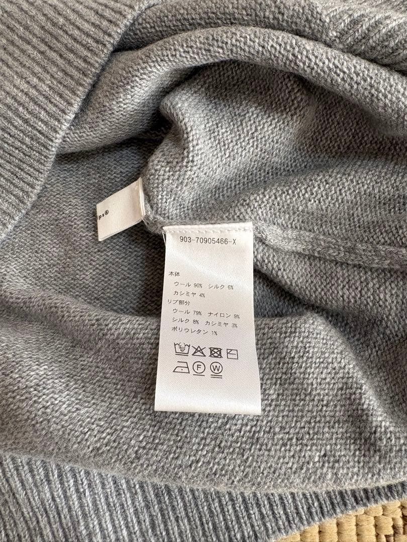 新品　北欧暮らしの道具店　やわらかに包むカシミヤシルク混タートルネックニット