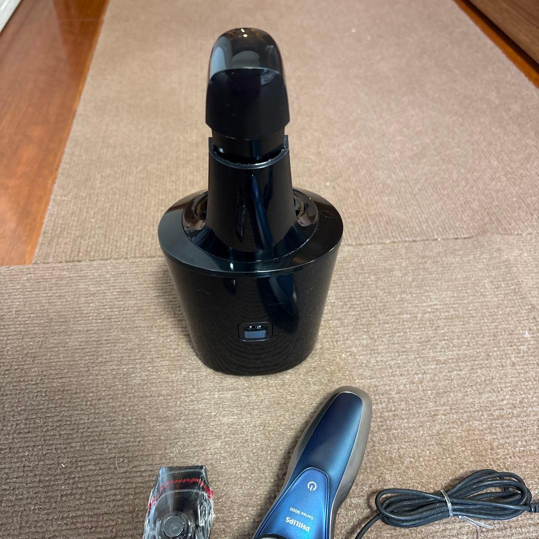 未使用 PHILIPS Series 9000 電動シェーバー フルセット