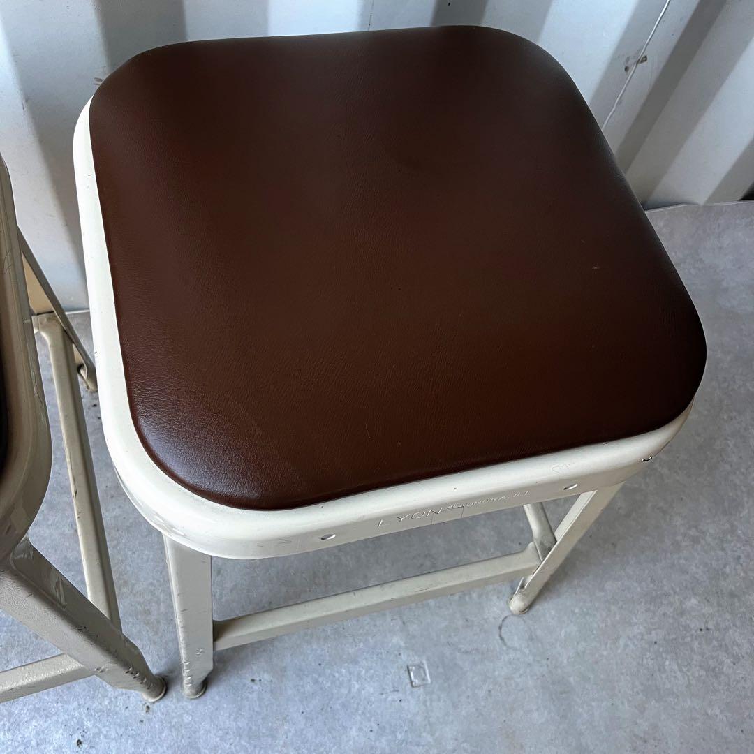 取付無料！LYON パシフィックファニチャーサービス 工場用スツール 茶 2脚✨