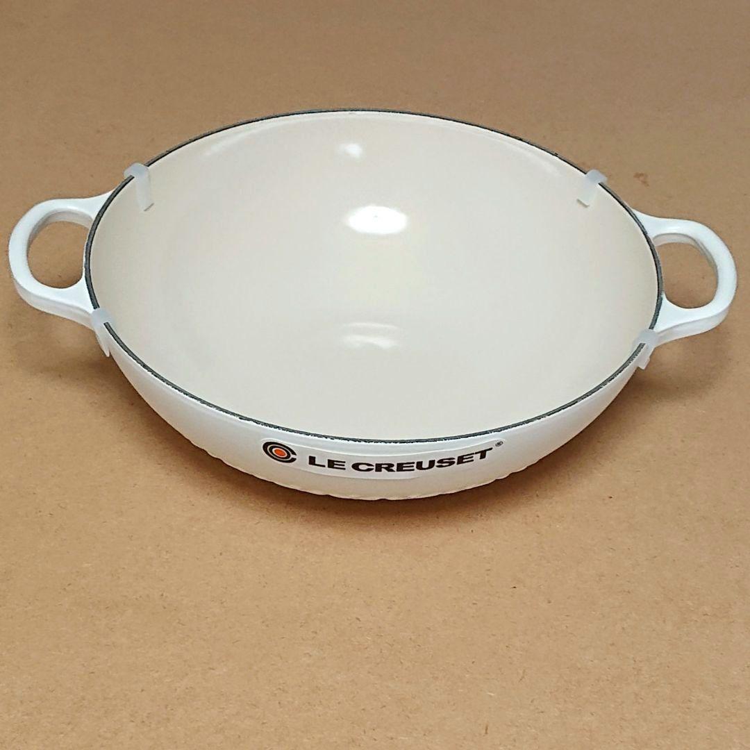 【新品】 LE CREUSET 限定 28cm フラワーレリーフ マルミット